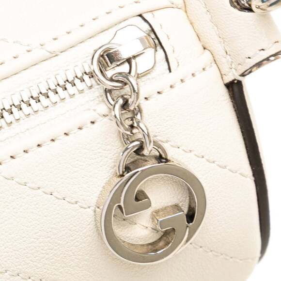 GUCCI Authentic White Leather Shoulder Bag - Picture 6 of 10